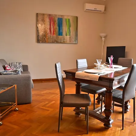 Casa Adriana * Turin